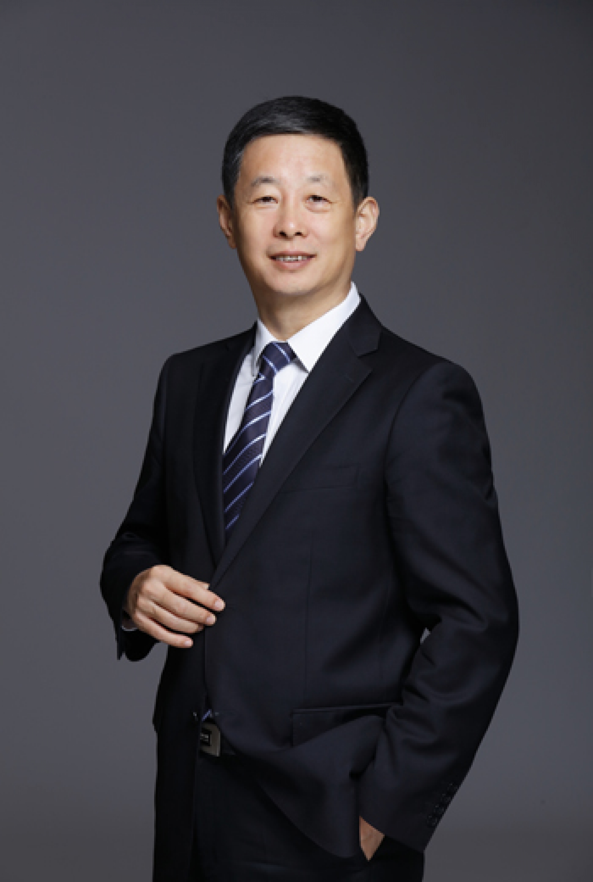 張越